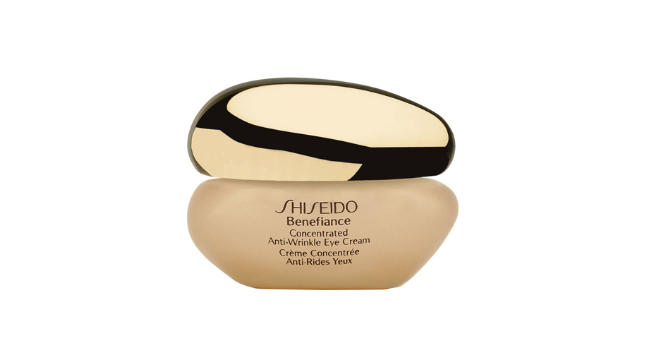 Концентрований крем проти зморшок Benefiance, Shiseido. Зволожуючий і ультра живильний крем, який здатний розгладити зморшки сухості під очима за 2-3 тижні регулярного застосування.