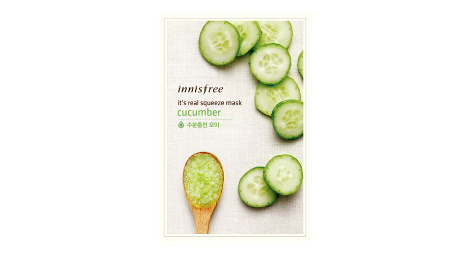 Тканевая маска It's Real Cucumber Mask, Innisfree. Тонизирует, стирает следы усталости, сужает поры и увлажняет