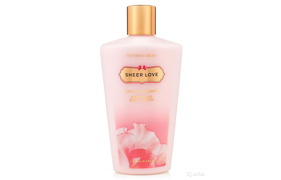 Лосьон для тела Sheer Love, Victoria's Secret, victoriassecret.com, $18