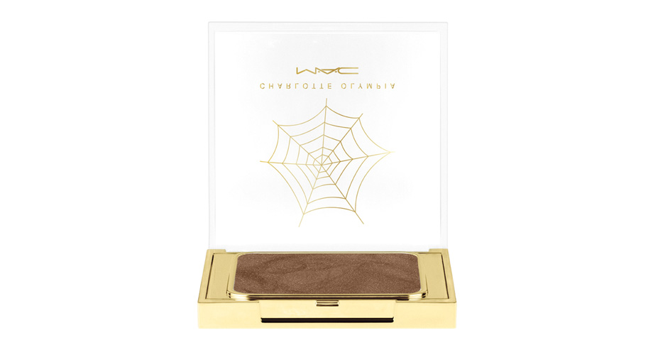 MAC Charlotte Olympia Cream Colour Base в оттенке Sepia dirty chocolate-brown, $23