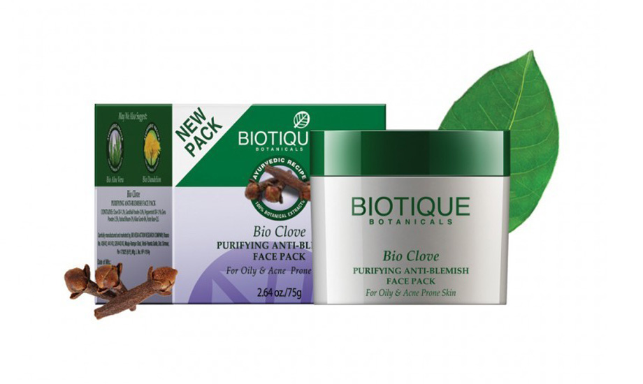 Очищающая маска для проблемной кожи с куркумой и гвоздикой Bio Clove, Biotique