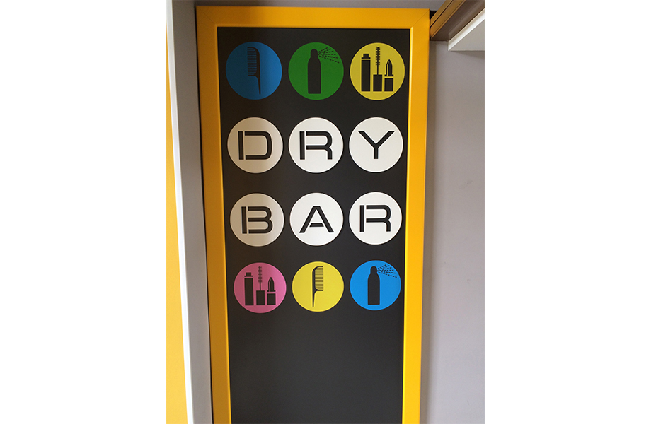 Dry Bar