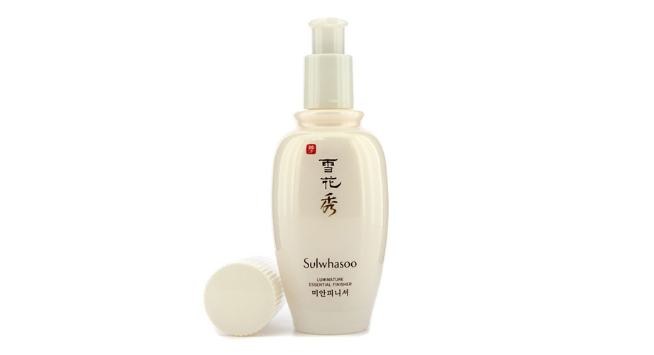 Luminature Essential Finisher, Sulwhasoo. Cодержит жирные кислоты (те самые, что создают эффект окклюзии на коже), а также микрочастицы жемчуга для эффекта естественного сияния. Mimishop.com.ua, 20 грн за миниатюру