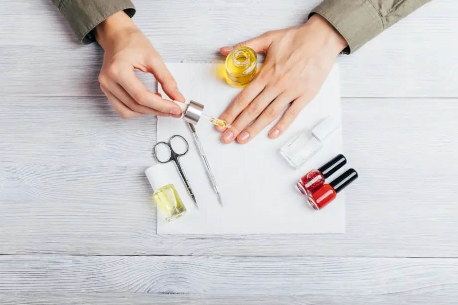 Масло для кутикулы: какое выбрать, как пользоваться - Beauty HUB