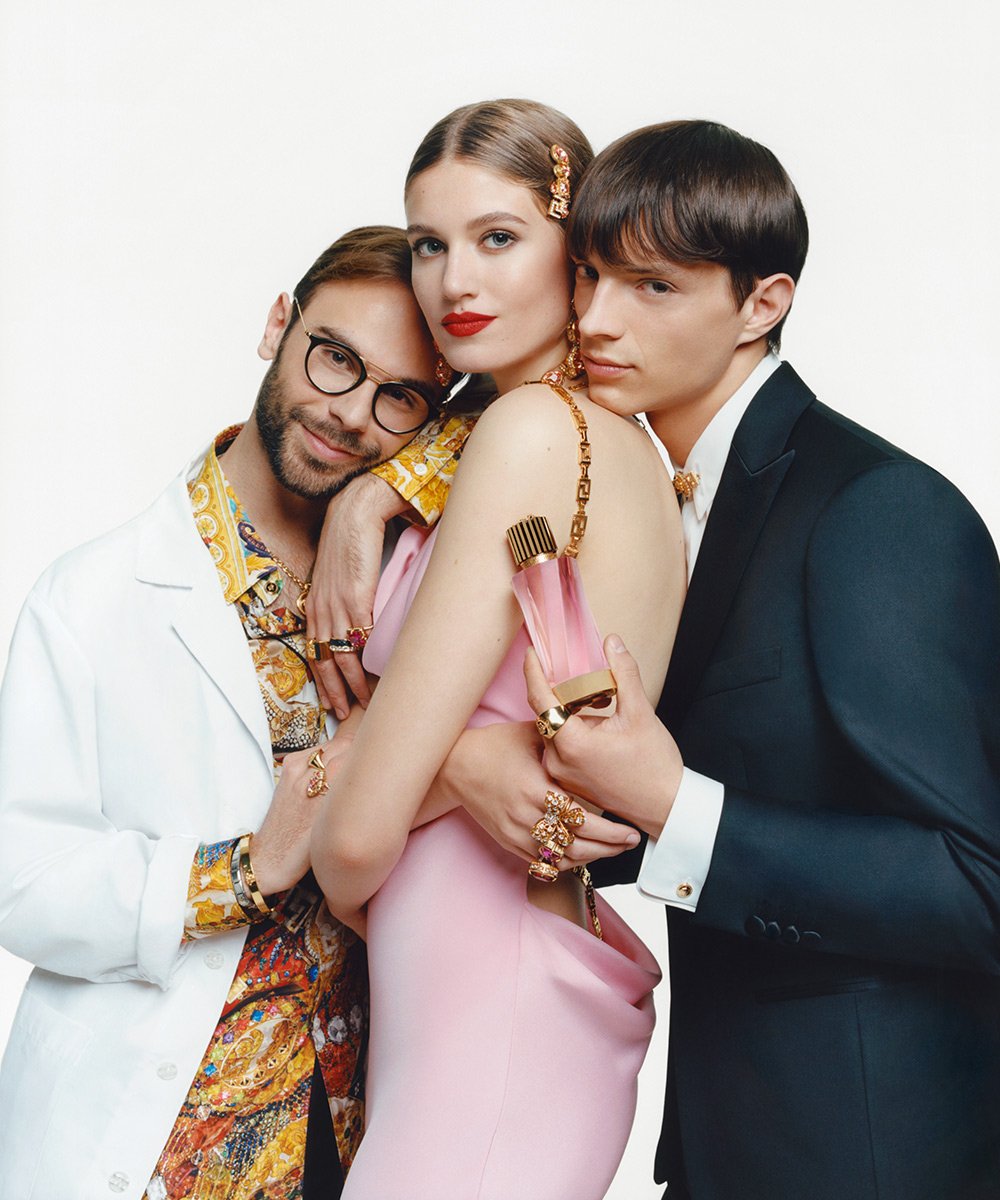 Versace представили коллекцию высокой парфюмерии