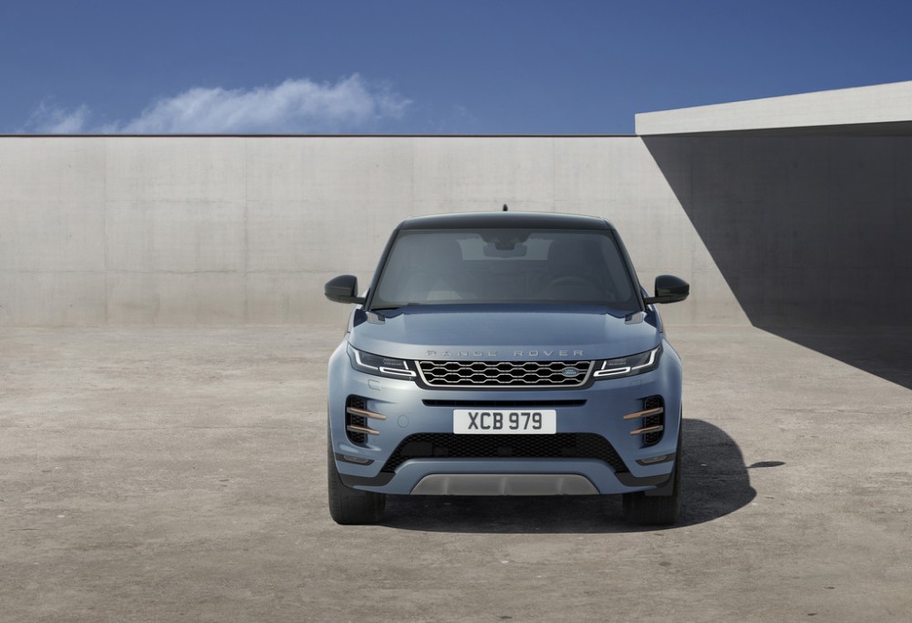 Тест-драйв Range Rover Evoque 2020: женская мечта для города и не только