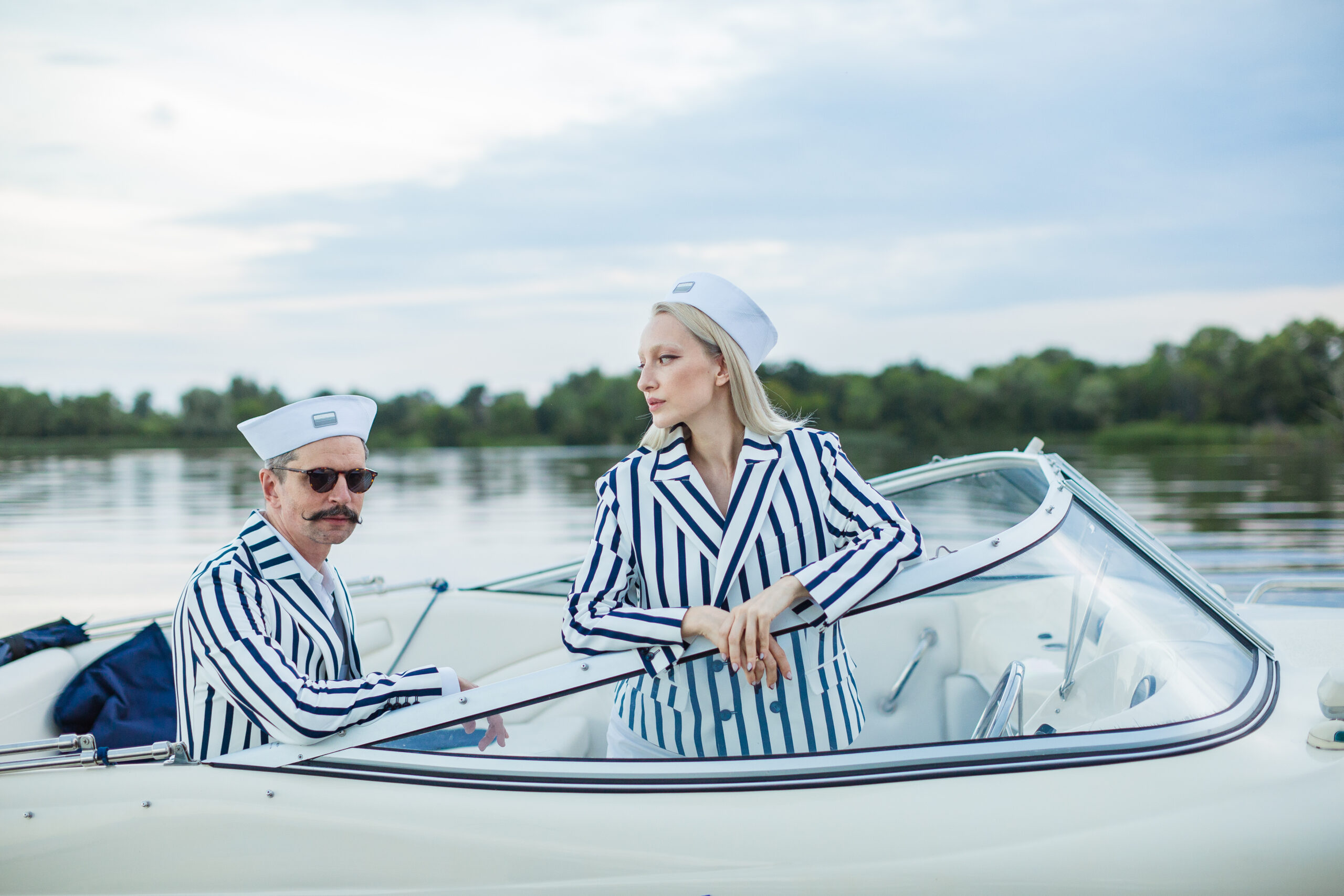 Олимпия Вайтмусташ и Алексей Гладушевский в кампейне Sparkling Boat Kyiv