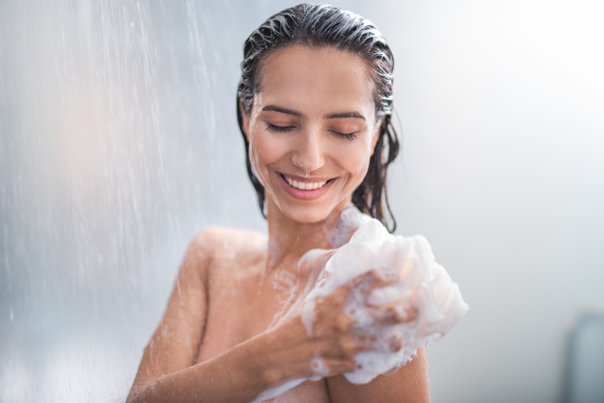 Ежедневный ритуал: 5 причин, почему стоит принимать прохладный душ
