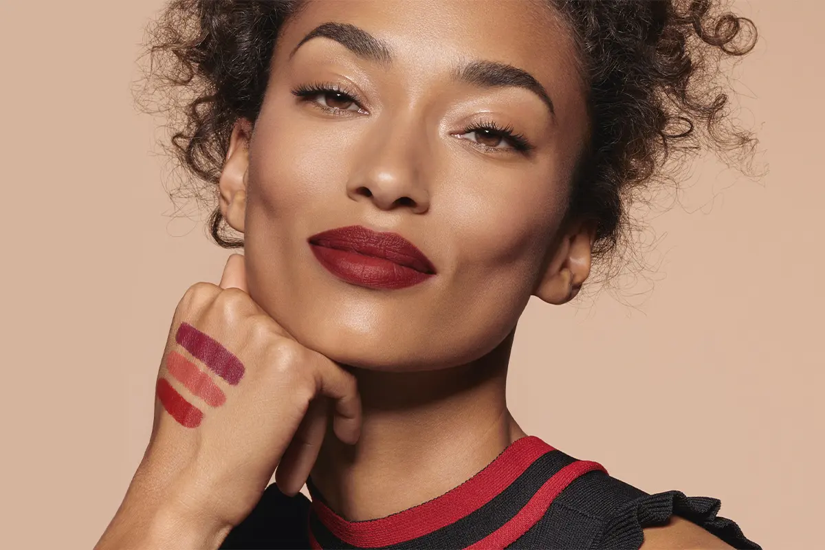 Новый матовый: Clarins выпустил коллекцию для макияжа губ Matte Lips