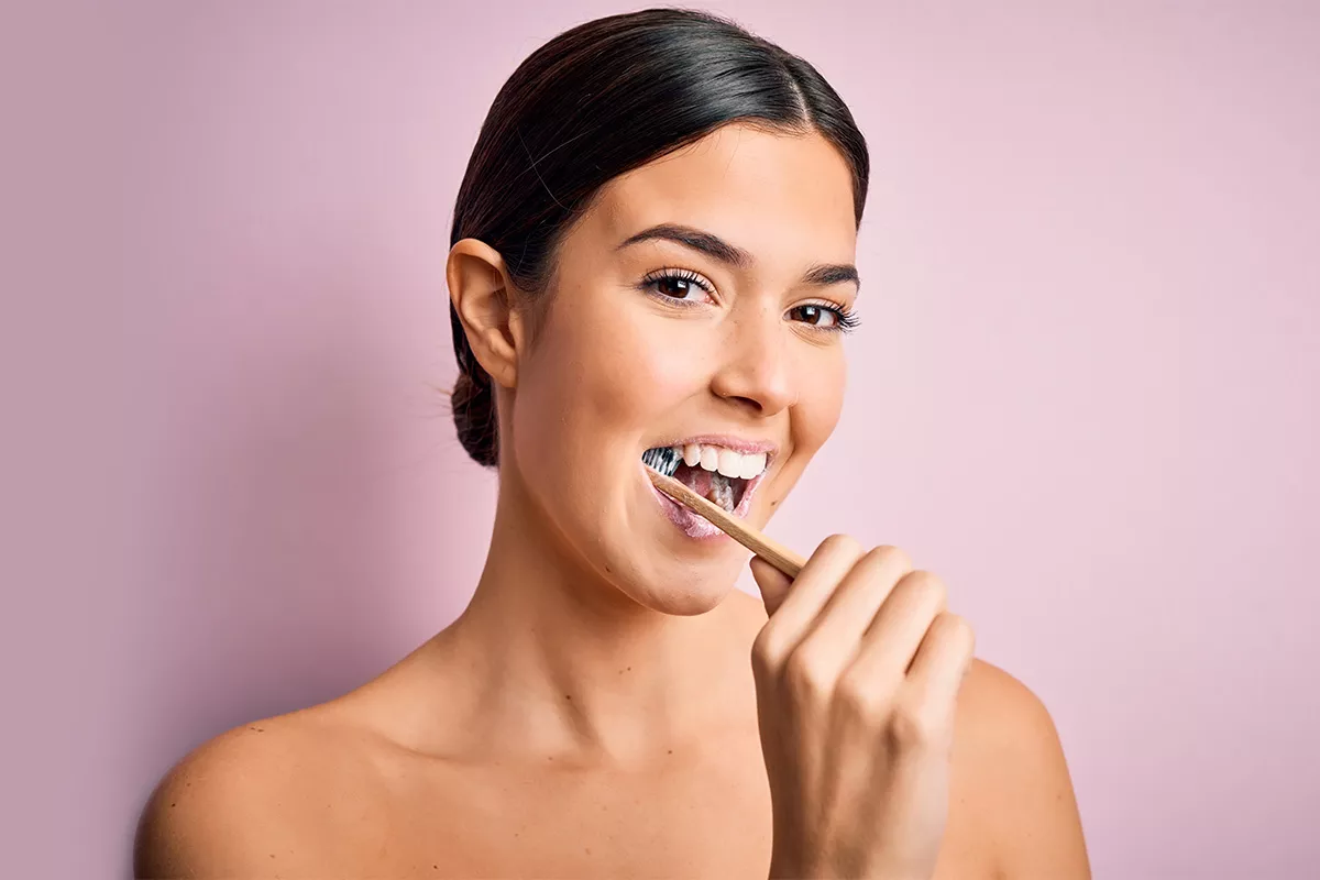 От первого до 32-го: домашняя и профессиональная чистка зубов