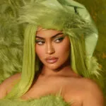 В стиле «Гринча»: новая коллекция макияжа Kylie Cosmetics x The Grinch