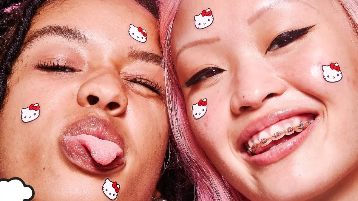 Starface випустив наймиліші патчі від прищів у колаборації з Hello Kitty