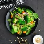 Вітамінна бомба: рецепти салатів із броколі