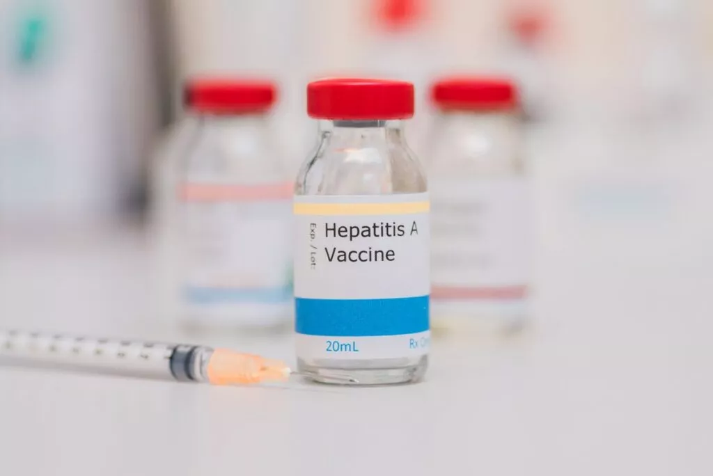 Всемирный день борьбы с гепатитом: как уберечься от вирусной болезни