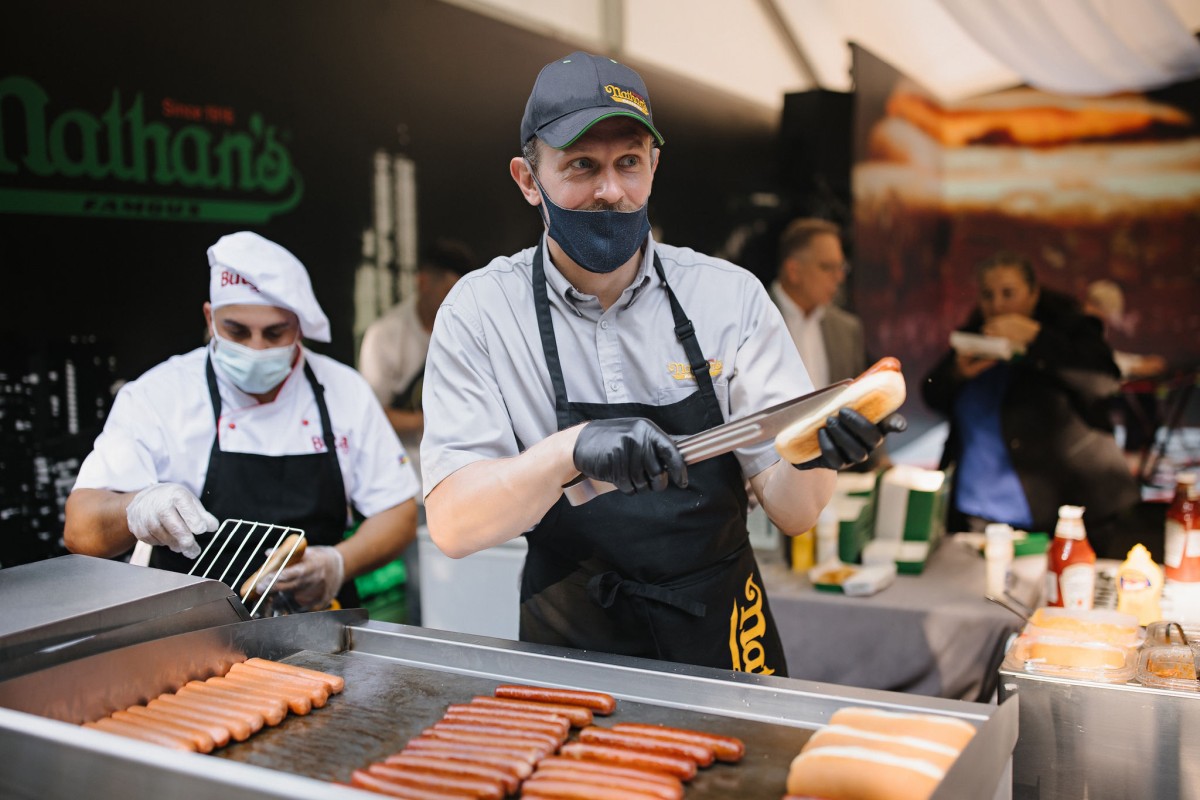 Event: SOCAR Energy Ukraine официально представил франшизу Nathan's Famous