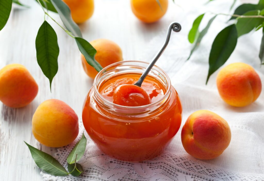 Домашний абрикосовый джем с апельсином: как приготовить