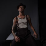 Ода самотності та пристрасті: брудні танці Макса Барських у новому кліпі Tequila Sunrise