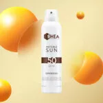 Новітній захист від сонця: невидимий спрей для обличчя й тіла від Rhea Cosmetics
