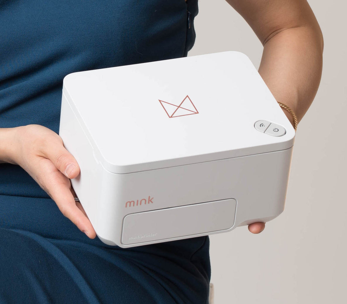 Mink 3D Makeup Printer