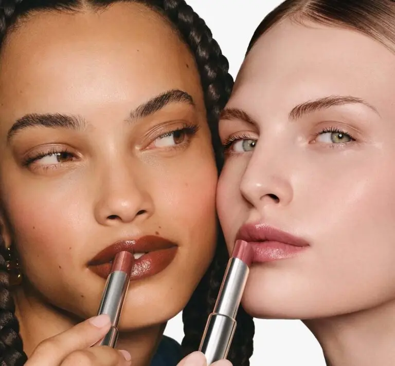 Givenchy розширює лінійку Rose Perfecto іноваційною помадою-сироваткою