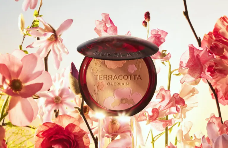 Guerlain презентує бронзуючу пудру Terracotta flower blossom