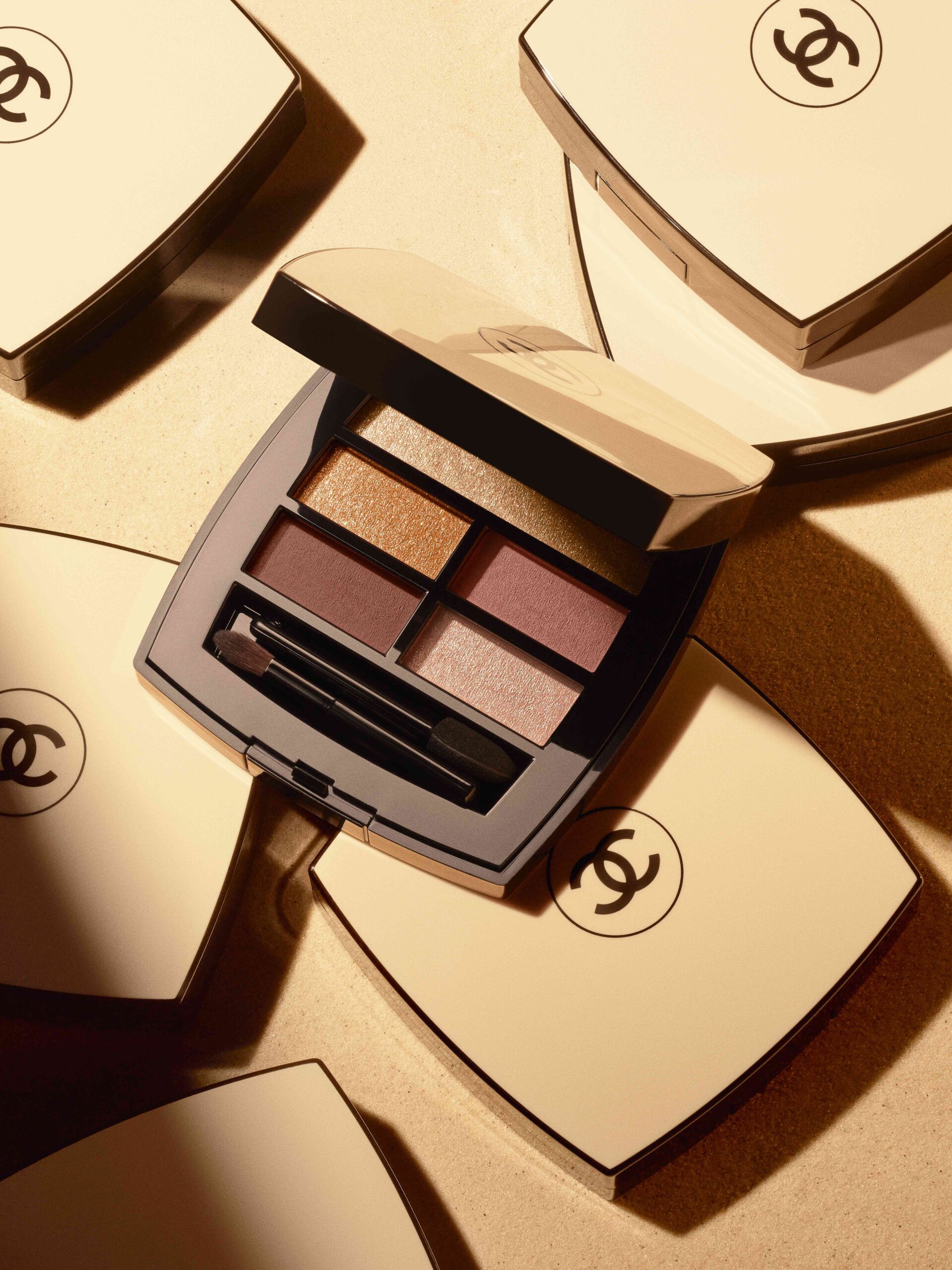 Les Beiges Healthy Glow Natural Eyeshadow Palette
