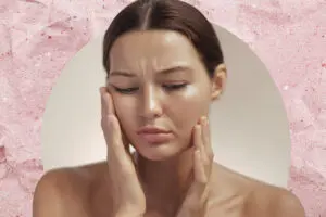 Кортизоловое лицо: что это, признаки и как избавиться