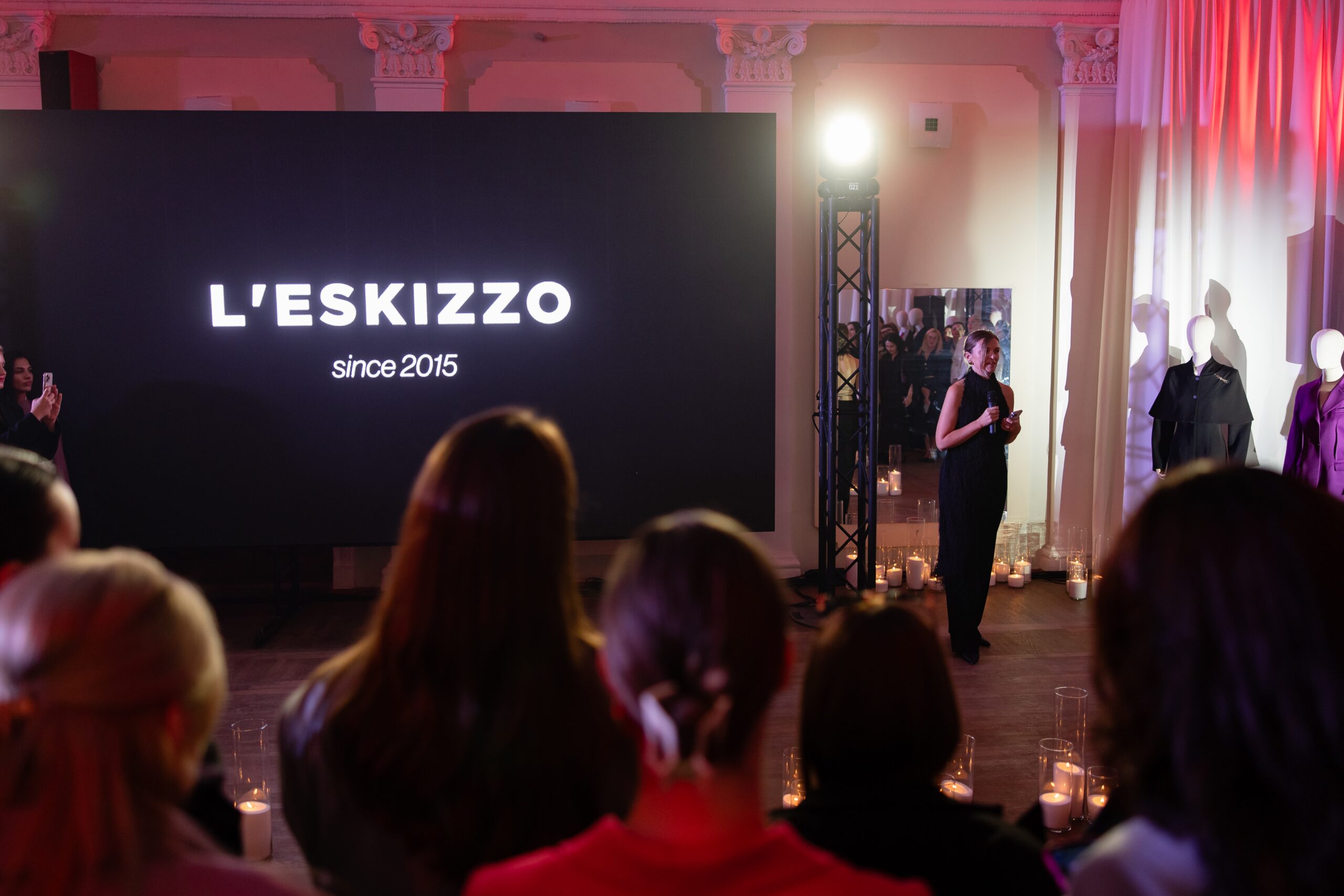 L'eskizzo 10 років