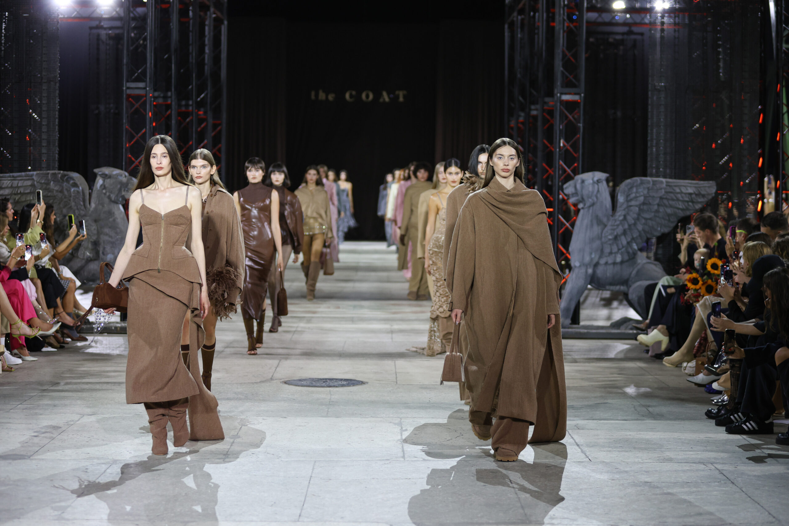Показ the Coat by Katya Silchenko