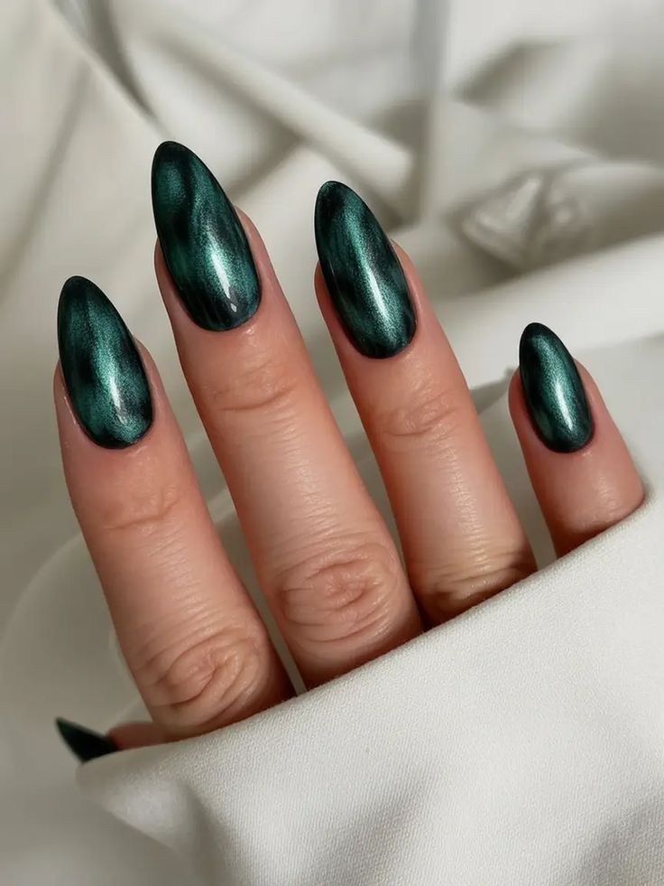 Зелений Cat Eye 