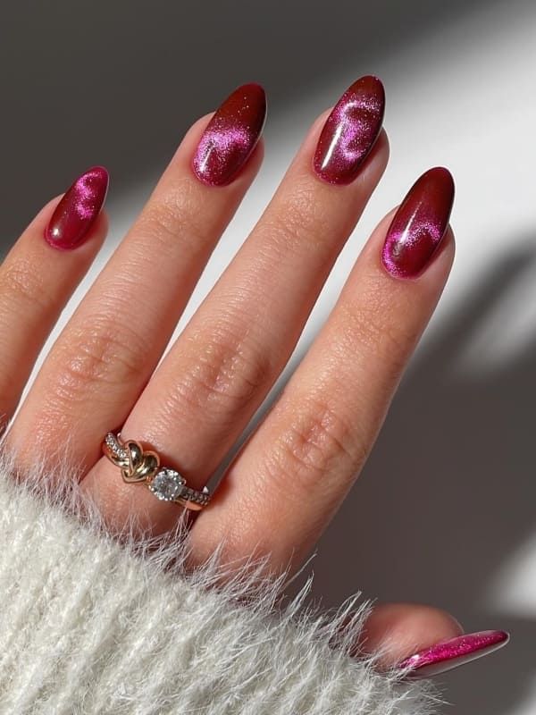 Cat Eye з сердечками