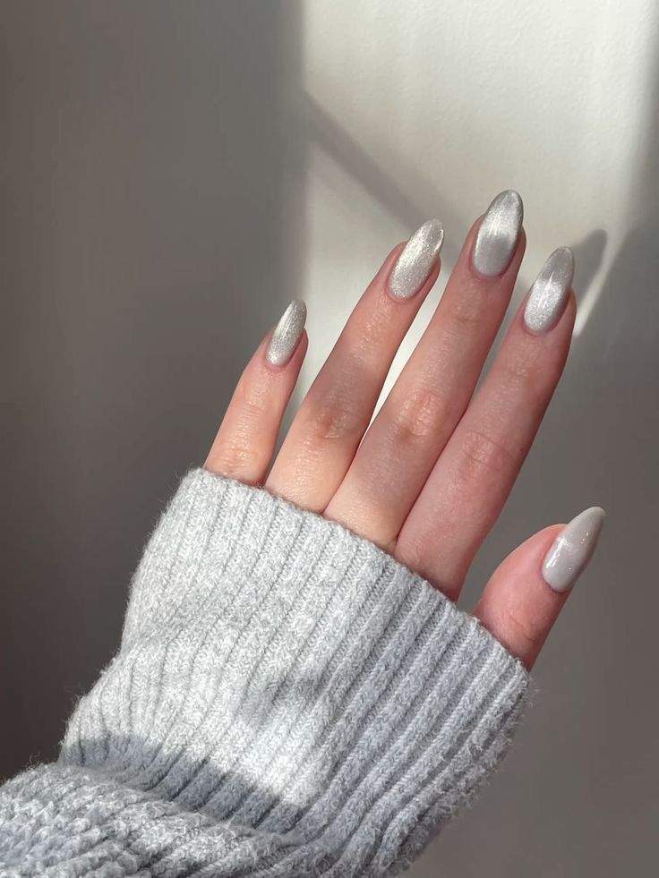 Білий Cat Eye 
