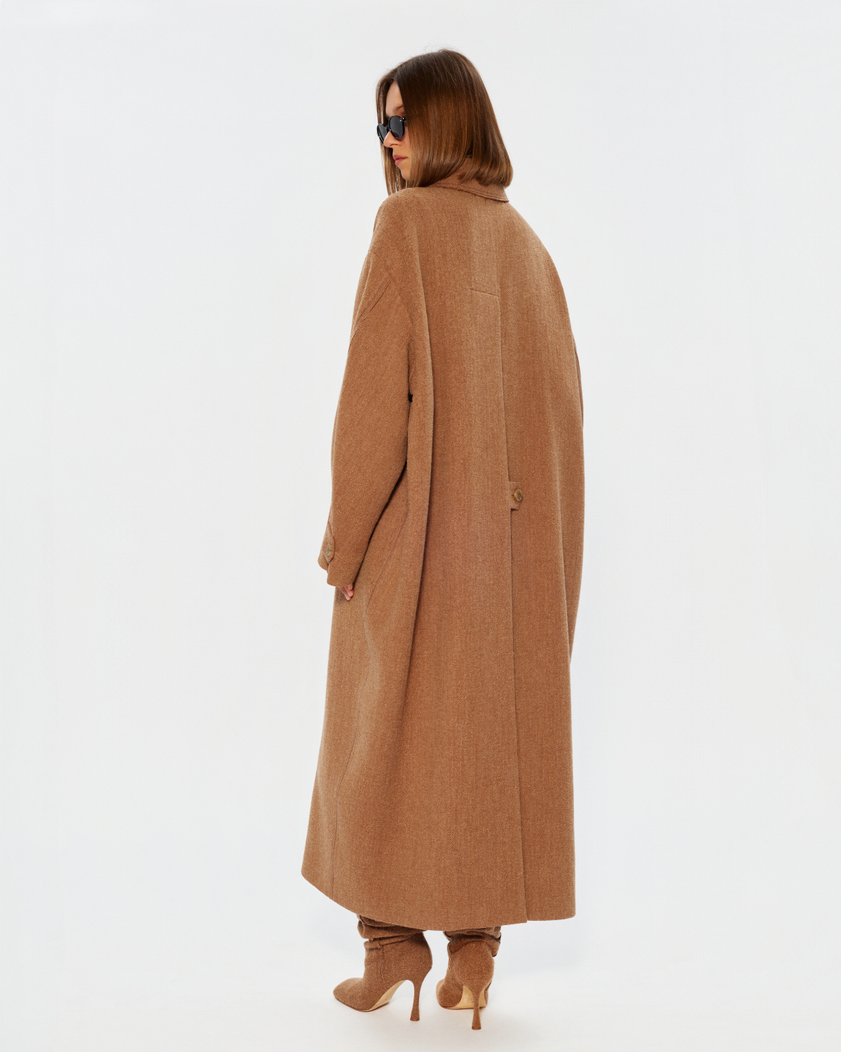 The Coat, Oversize пальто з вовни