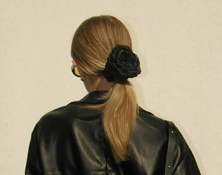 Благодійний аксесуар «Троянда» від Jjsquee як символ відновлення