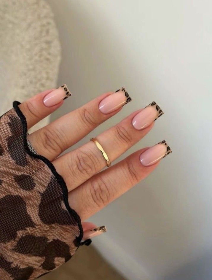 Анімалістичний принт