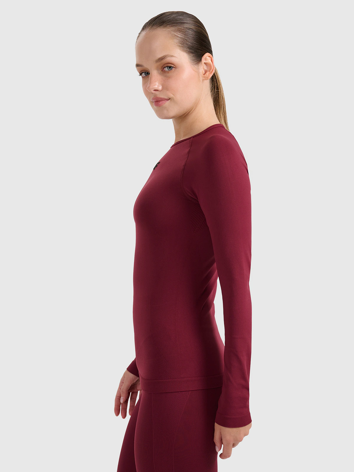 4F Pro, Жіноча безшовна термоактивна білизна бордова
