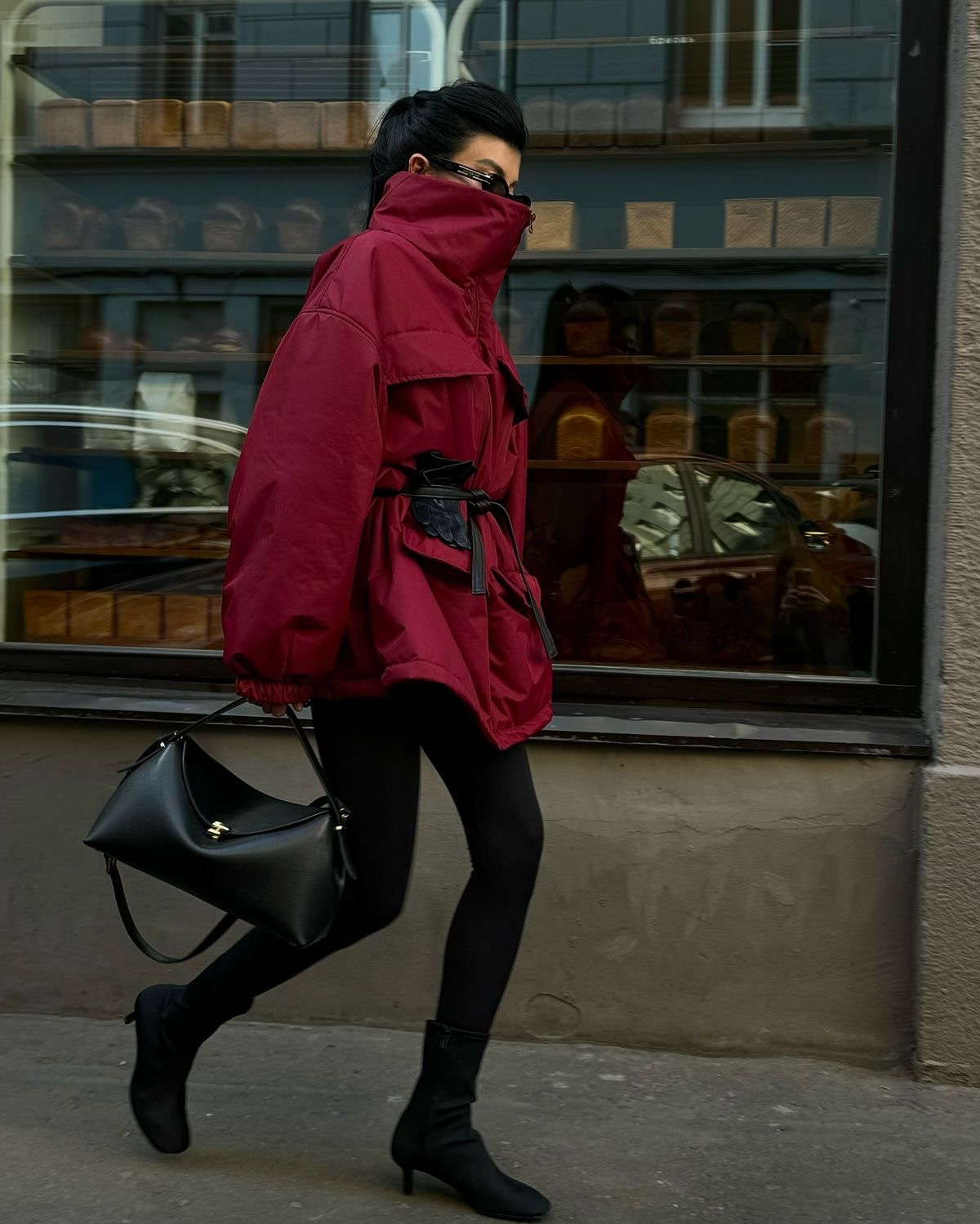 Поєднання спортивного стилю з класикою та елегантністю