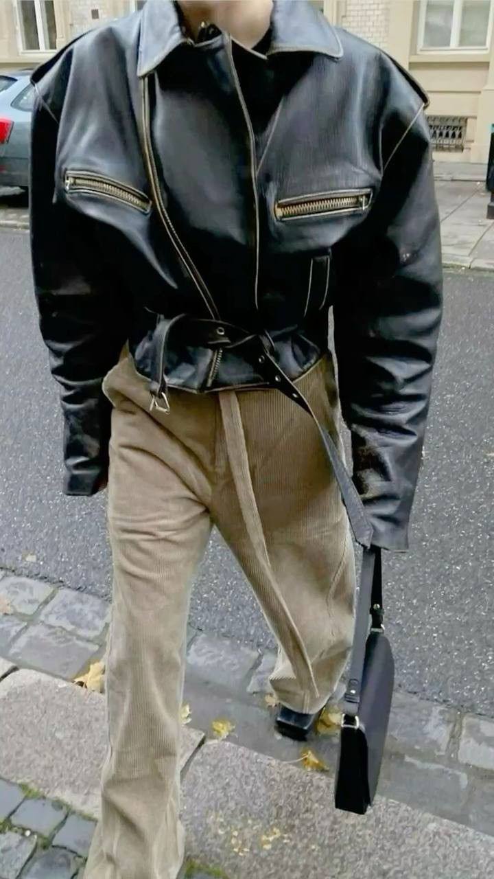 Акцент на плечі