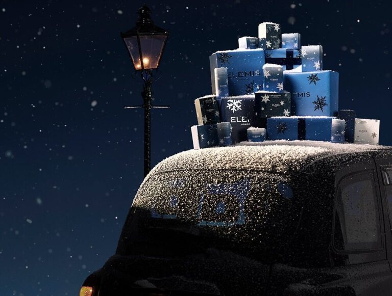 Elemis підготував до Різдва та Нового року колекції продуктів, які говорять без слів