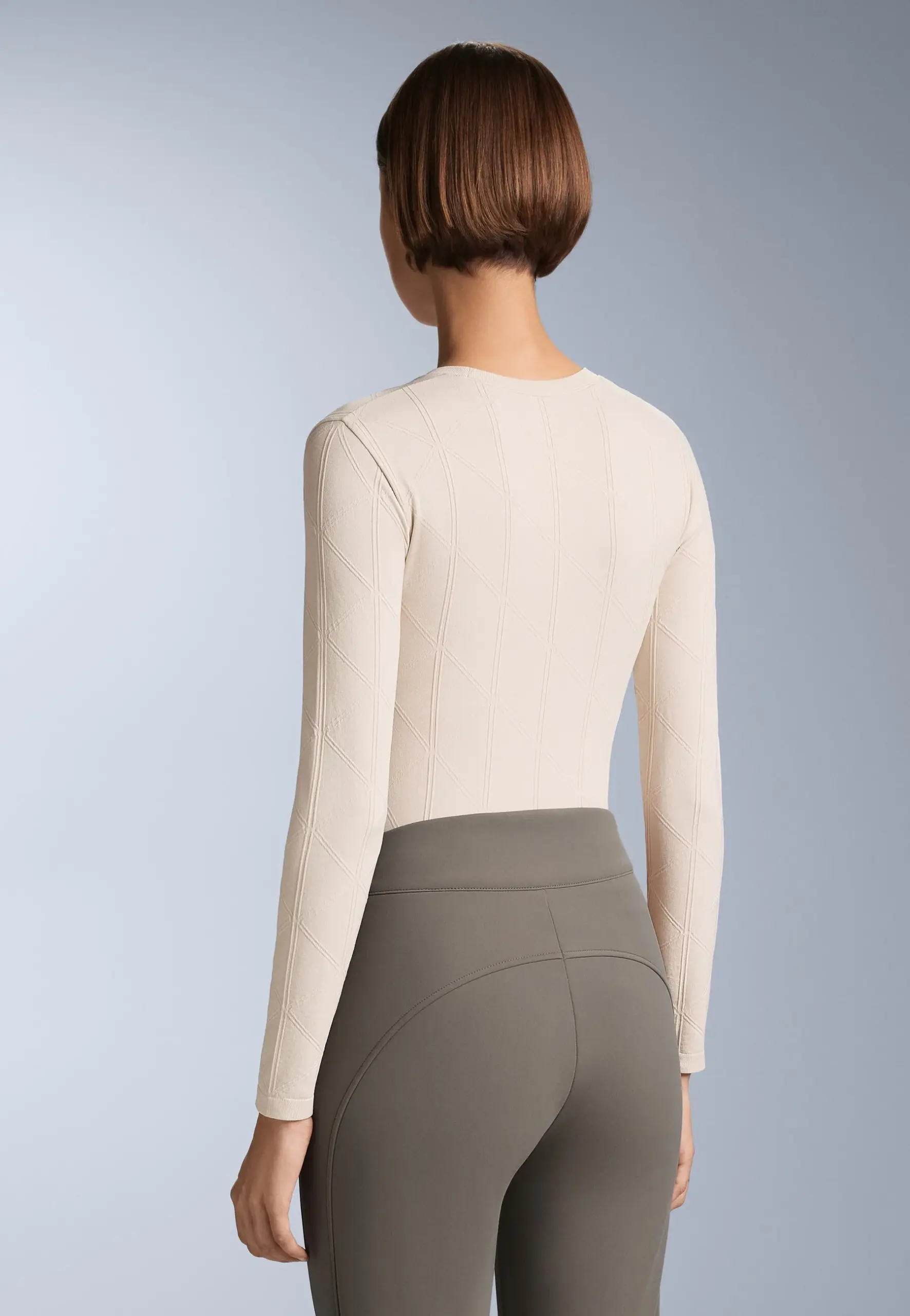 Oysho, Thermal Seamless Base Layer T-shirt 