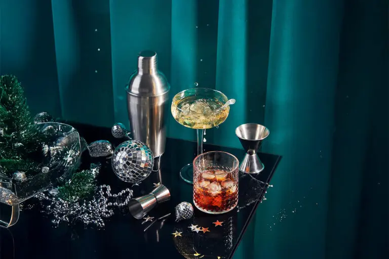 Рецепты новогодних коктейлей и моктейлей