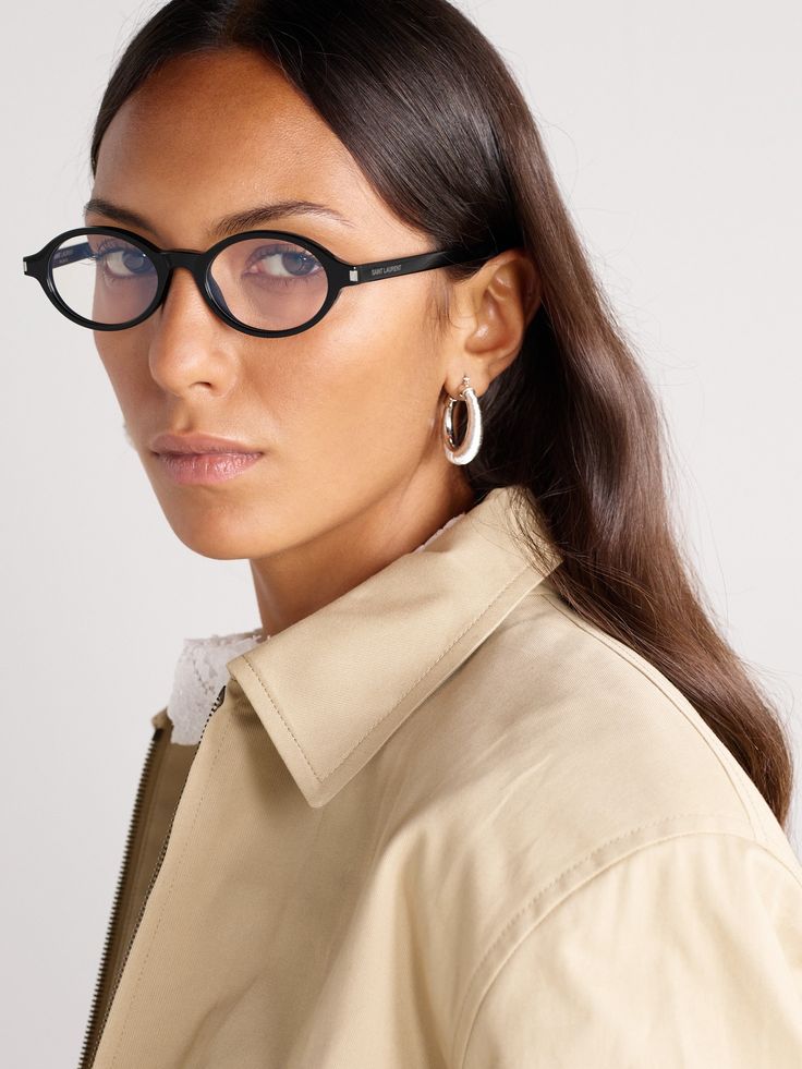 Овальні й мигдалевидні оправи 