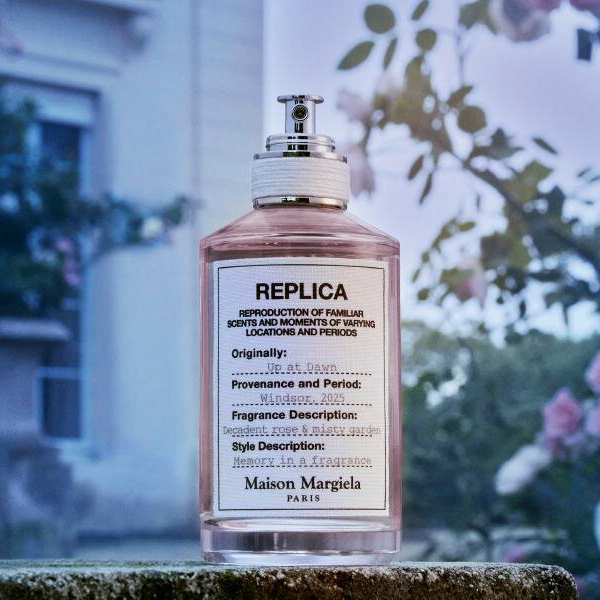 Replica by Maison Margiela випустить новий аромат Up at Dawn