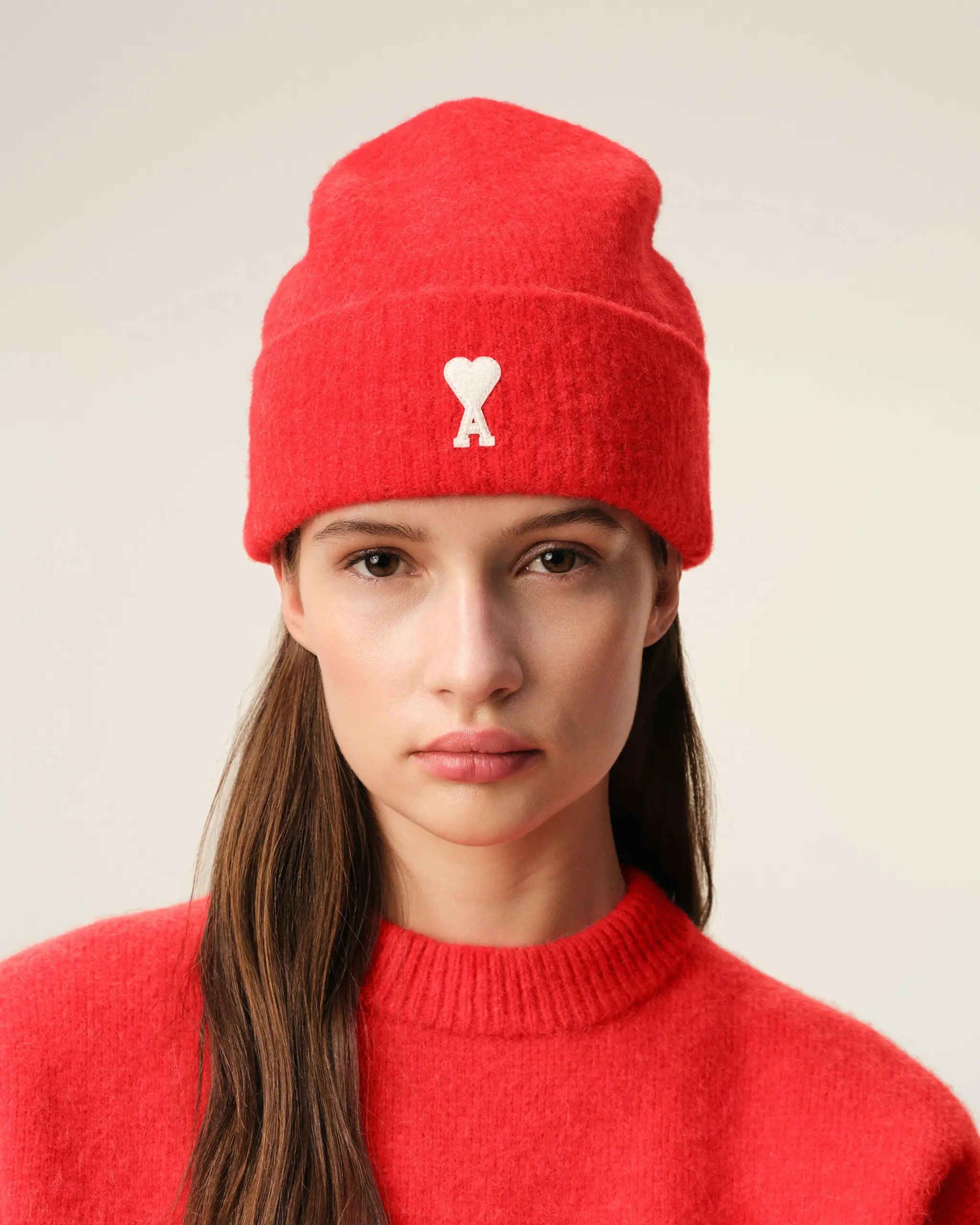 Ami Paris, Bonnet rouge Ami de Coeur en alpaga
