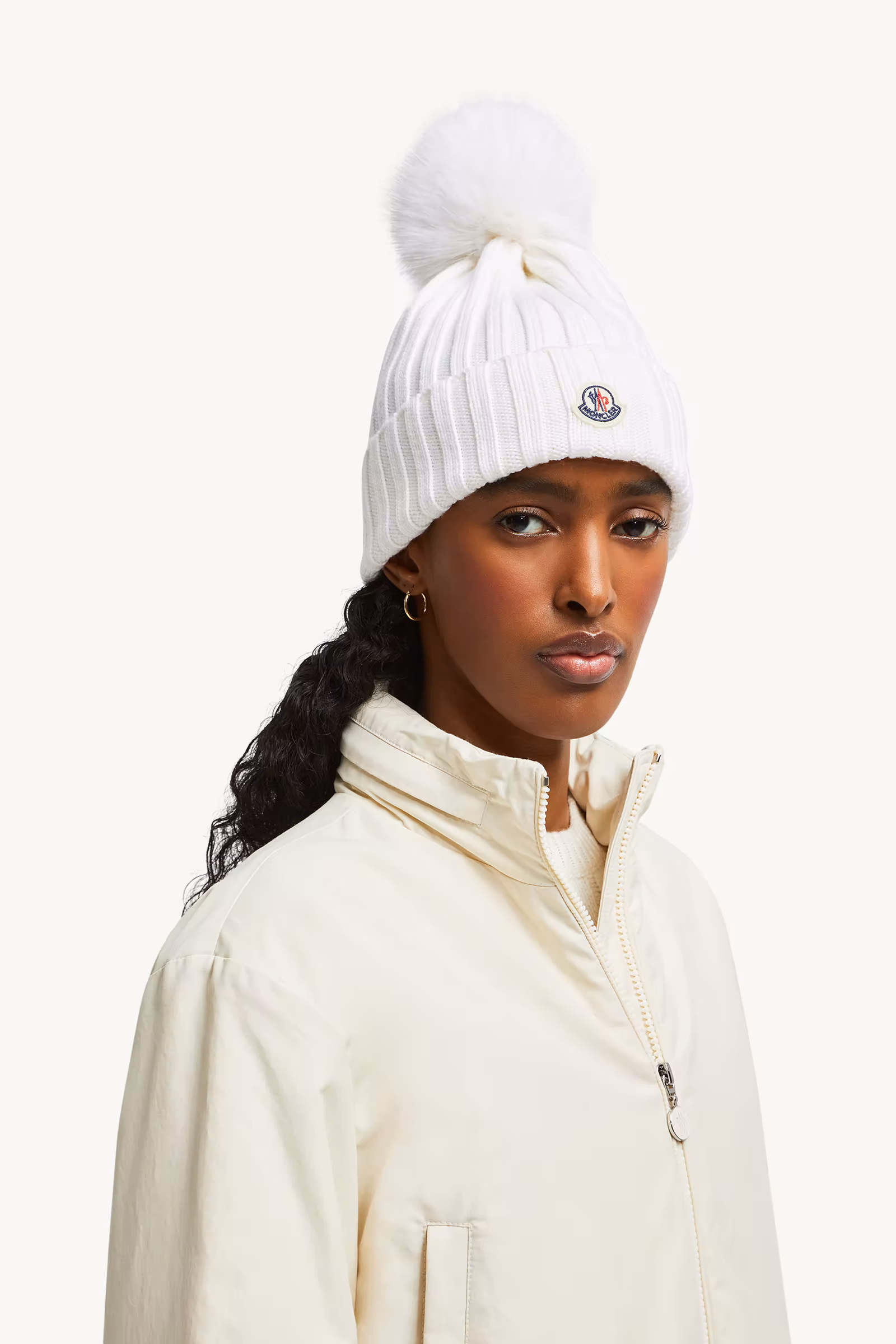 Moncler, Bonnet en laine avec pompon