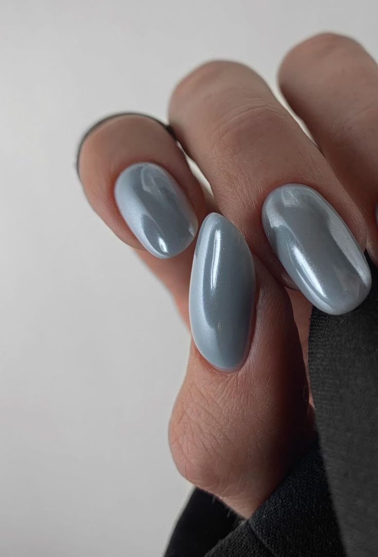 Сіро-блакитний