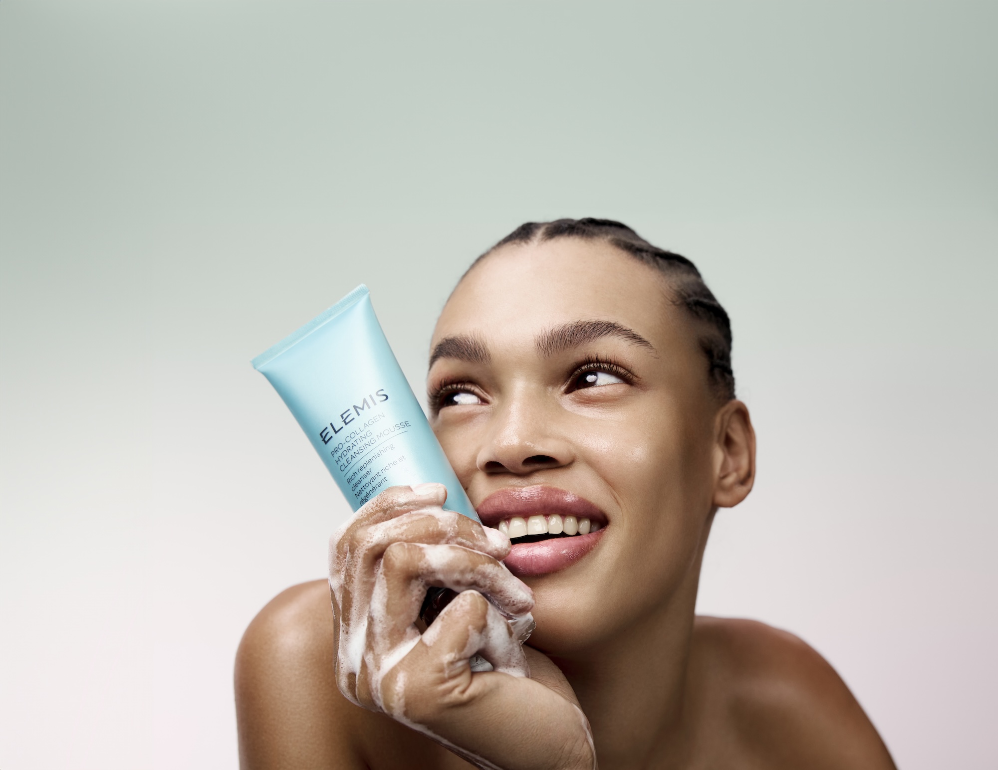 зволожувальний мус для вмивання Pro-Collagen Hydrating Cleansing Mousse від Elemis