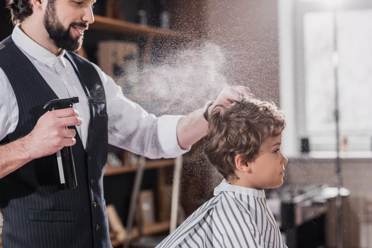 Where to cut a child in Kyiv: a list of places where children&#8217;s haircuts and styling are made