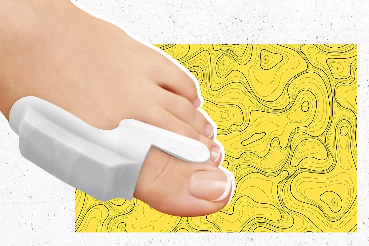 Массаж косточки на большом пальце ноги. Косточка на ноге у большого пальца. Средства от шишки на ноге. Компресс для косточки на ногах. Компресс на косточки на ногах.