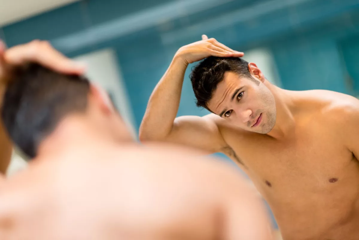 Одним махом: як зупинити випадання й покращити стан волосся